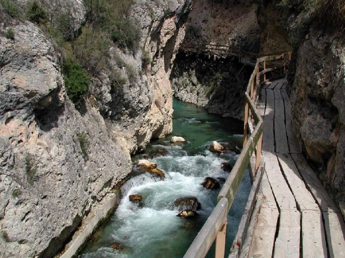 Cueva Romana, Adults Only Cave House Cuevas del Campo Exterior photo