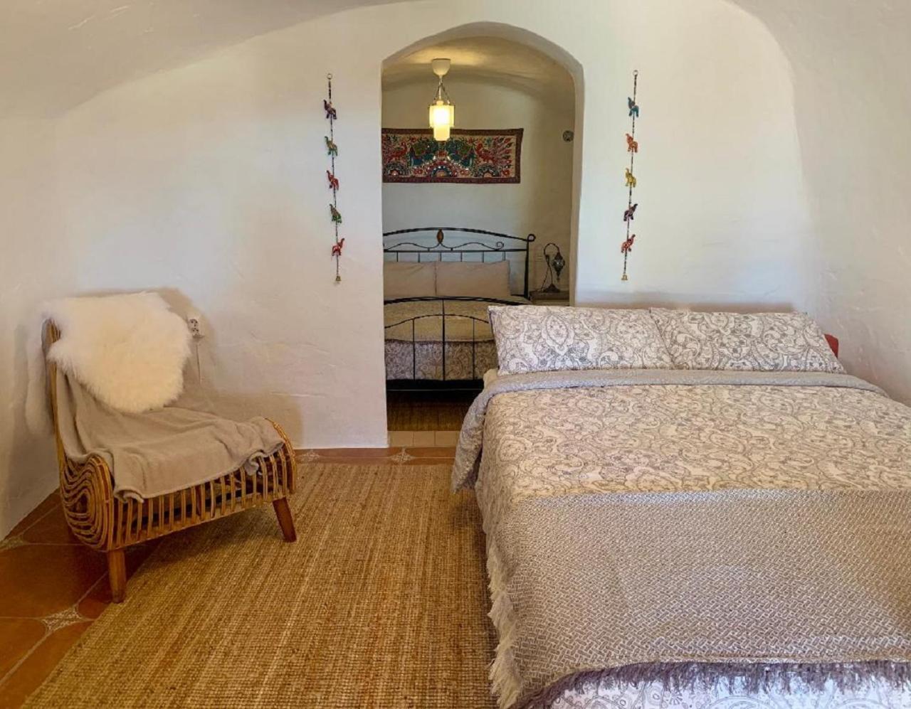 Cueva Romana, Adults Only Cave House Cuevas del Campo Exterior photo